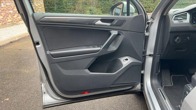 Volkswagen Tiguan image 9