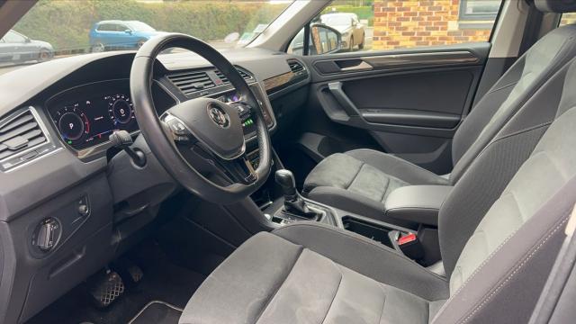 Volkswagen Tiguan image 1