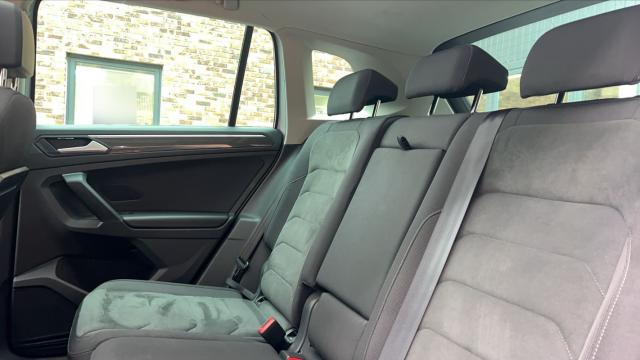 Volkswagen Tiguan image 8