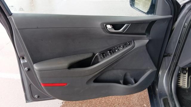 Hyundai Ioniq image 8