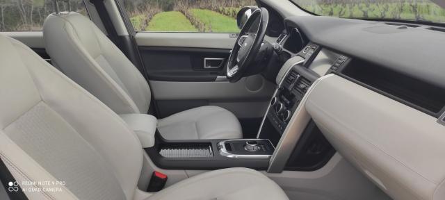 Land Rover Discovery Sport image 8