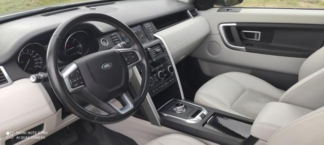 Land Rover Discovery Sport image 5