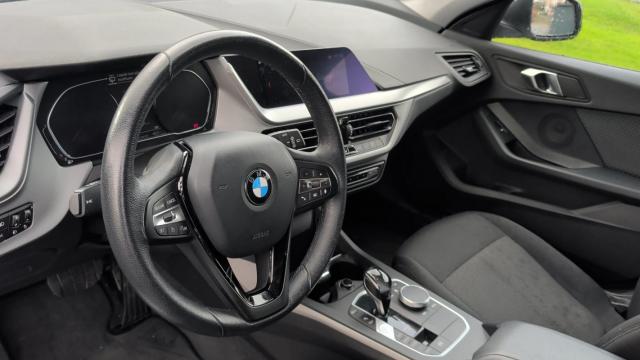 Bmw Série 1 image 4