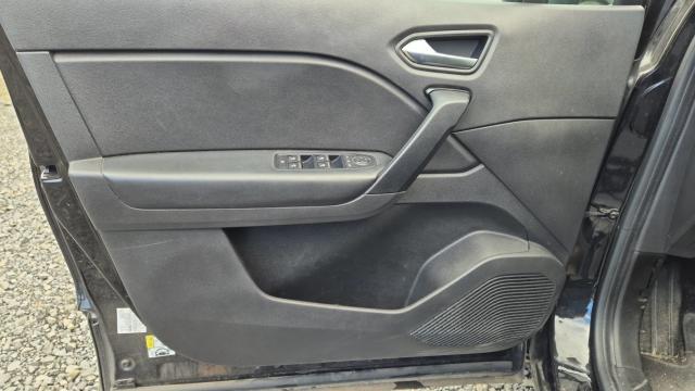 Renault Captur image 1