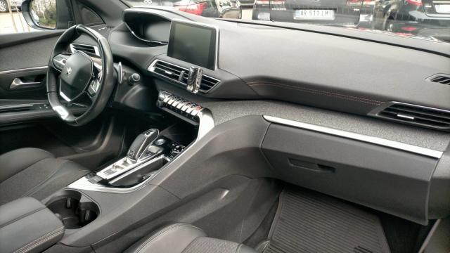 Peugeot 3008 image 6