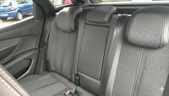 Peugeot 3008 image 9