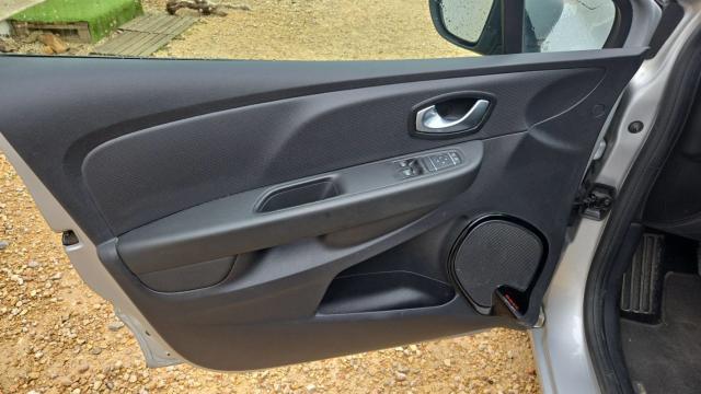 Renault Clio image 1