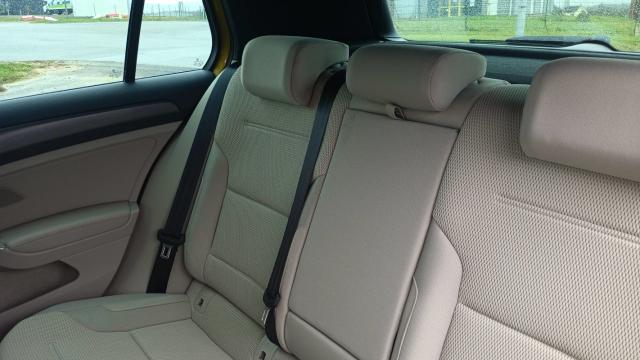 Volkswagen Golf image 7