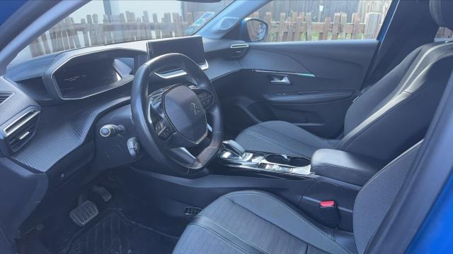 Peugeot 208 image 5