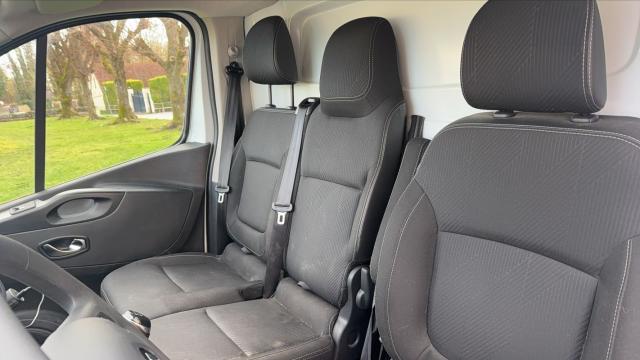 Renault Trafic image 4