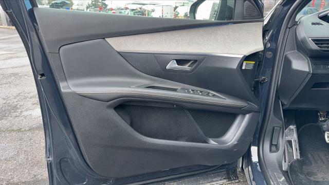 Peugeot 3008 image 5