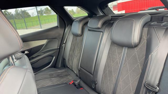 Peugeot 3008 image 3