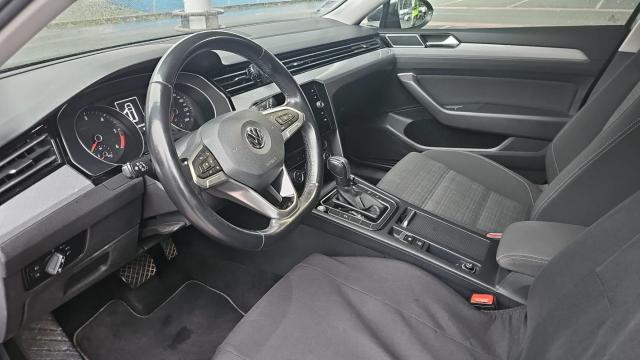 Volkswagen Passat Sw image 8