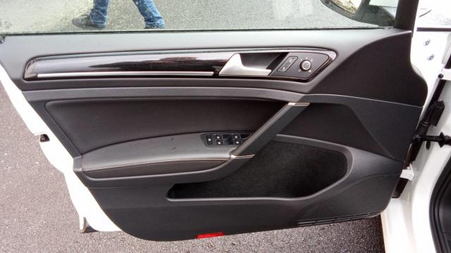 Volkswagen Golf image 1