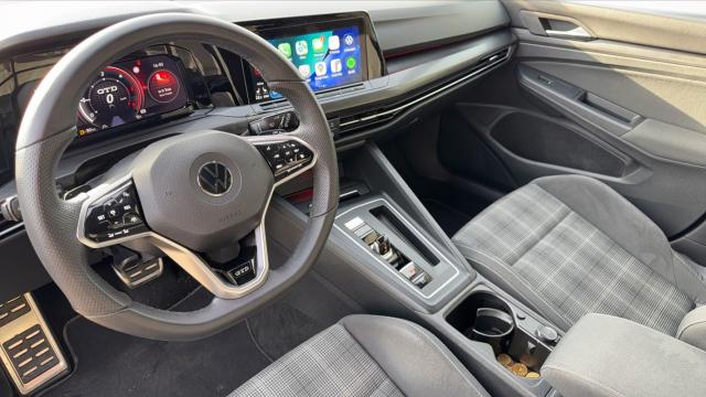 Volkswagen Golf image 3