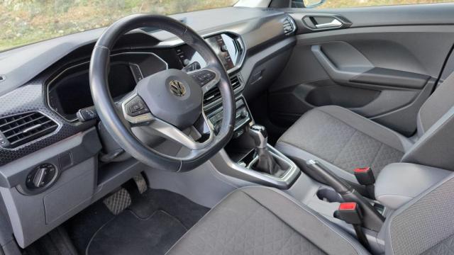 Volkswagen T-Cross image 1