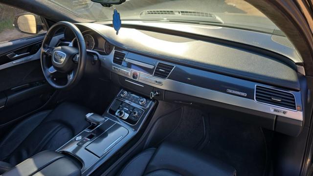 Audi A8 L image 8