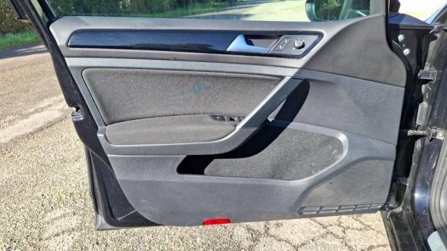 Volkswagen Golf image 2