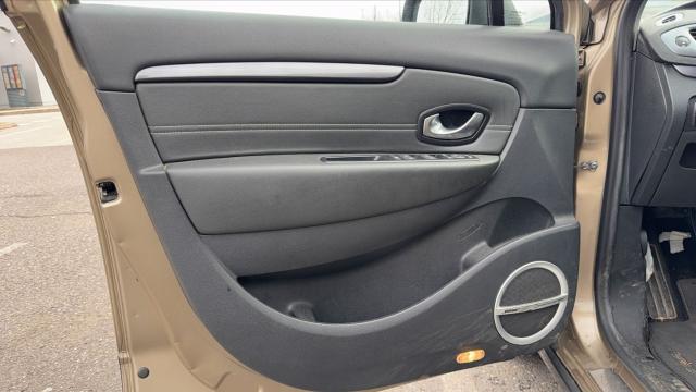 Renault Scénic image 1