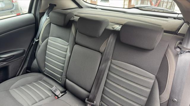 Alfa Romeo Giulietta image 7