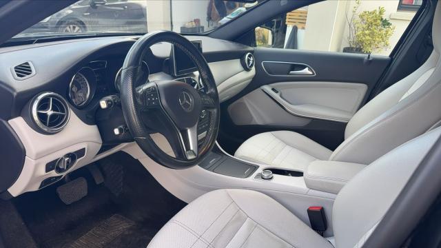 Mercedes Benz Gla image 1