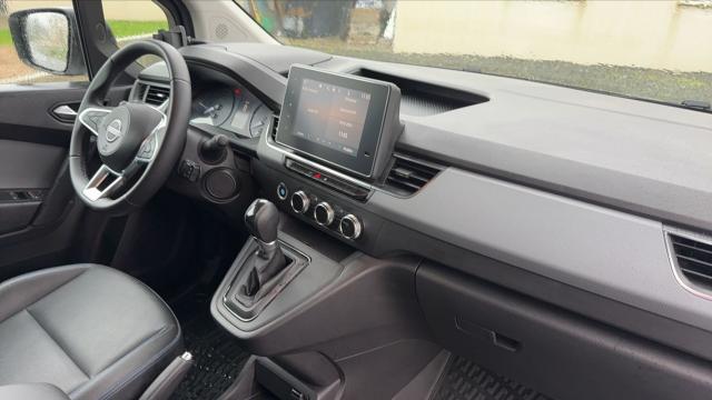 Nissan Townstar image 9