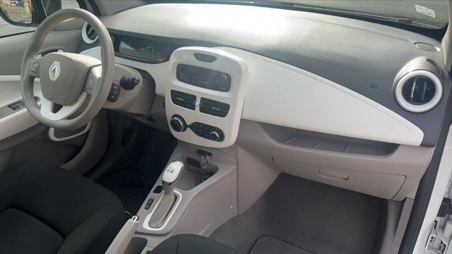 Renault Zoe image 9