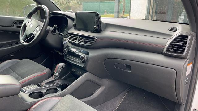 Hyundai Tucson image 8