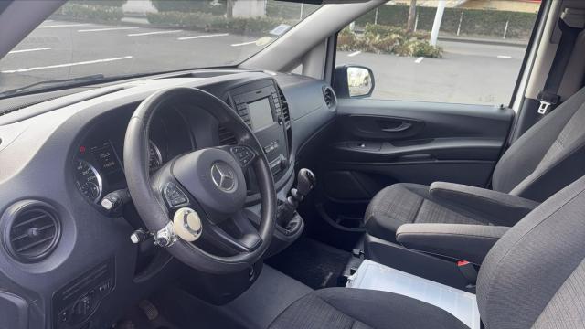 Mercedes Benz Vito Mixto image 5