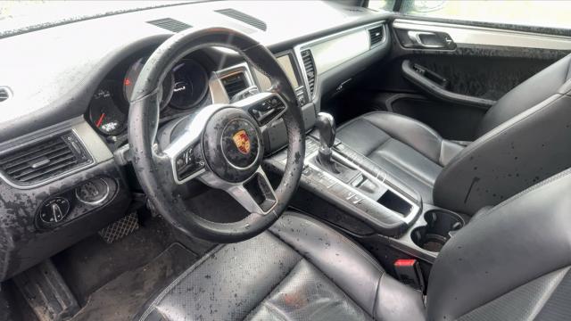 Porsche Macan image 4