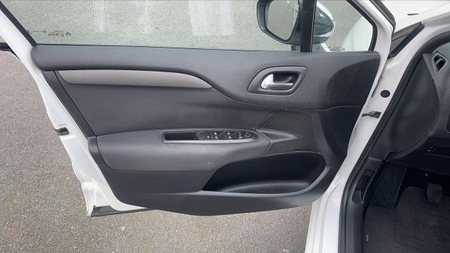 Citroen C4 image 8