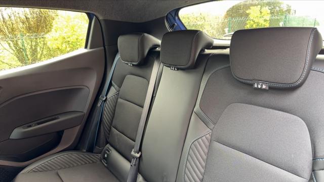 Renault Clio image 8