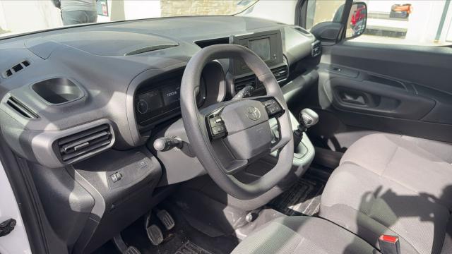 Toyota Proace City image 3
