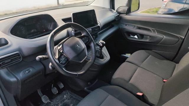 Peugeot Partner image 2