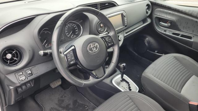 Toyota Yaris image 8