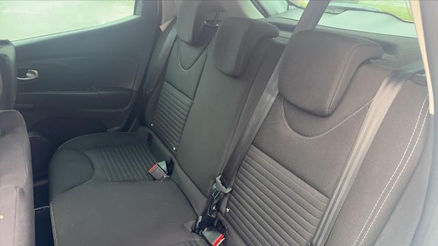 Renault Clio image 8