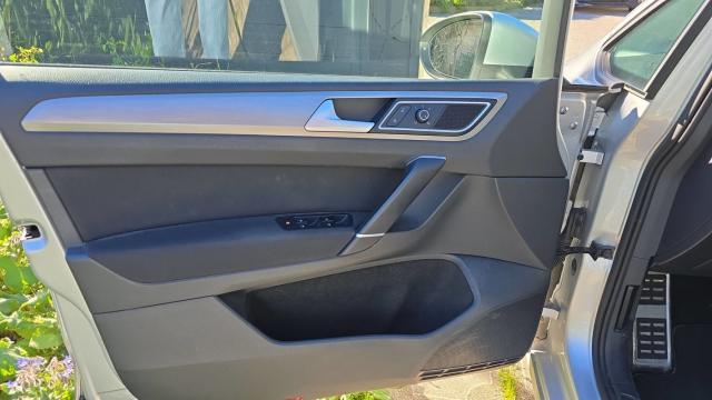 Volkswagen Golf Sportsvan image 5