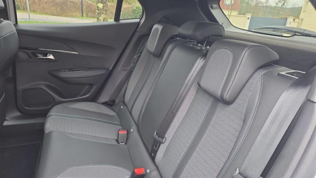 Peugeot 2008 image 4