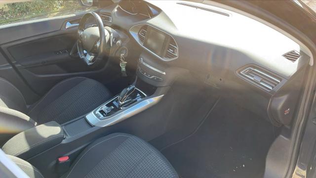 Peugeot 308 image 3