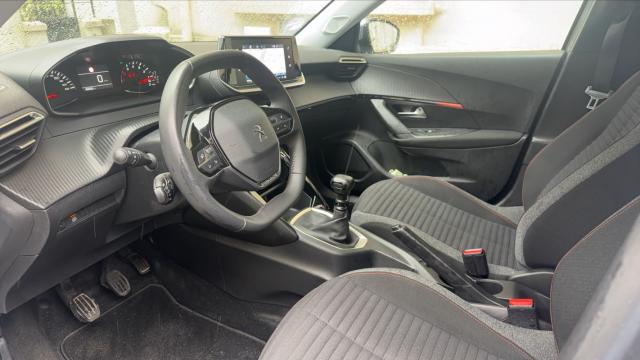 Peugeot 2008 image 4