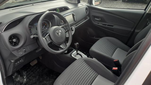 Toyota Yaris image 7