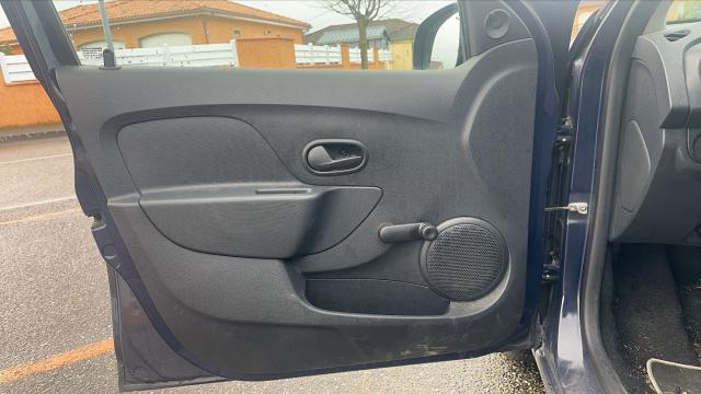 Dacia Sandero image 3