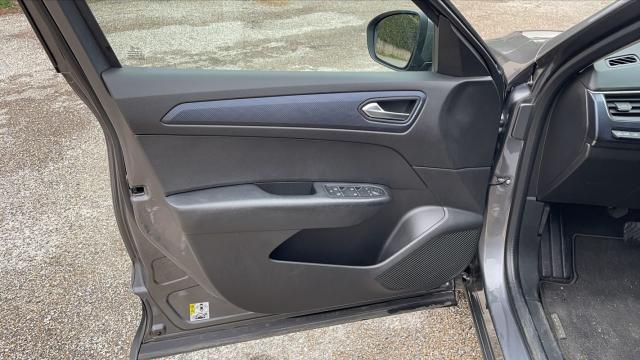 Renault Arkana image 2