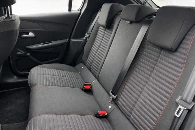 Peugeot 208 image 5