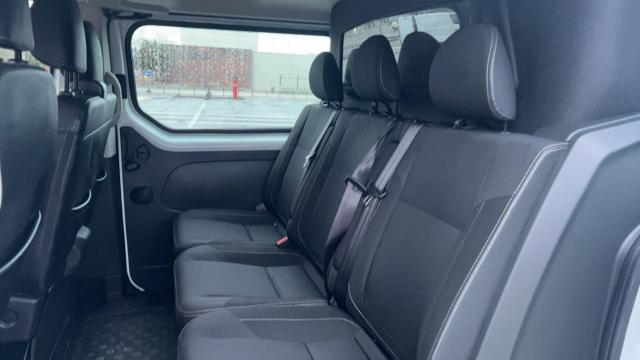 Renault Trafic image 9