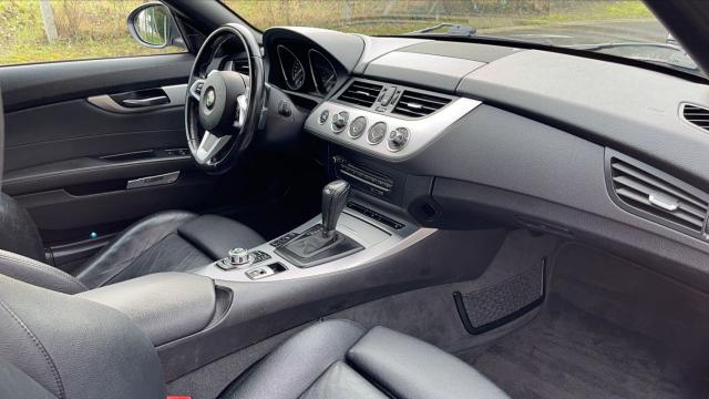 Bmw Z4 image 9