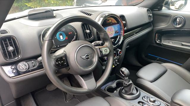 Mini Countryman image 2