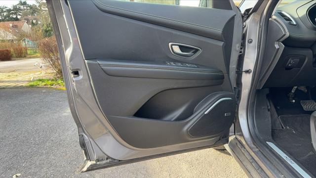 Renault Grand Scénic image 9