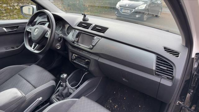 Skoda Fabia image 9