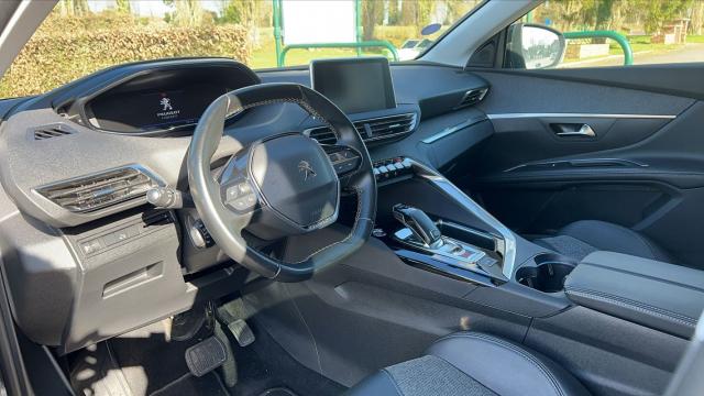 Peugeot 5008 image 3
